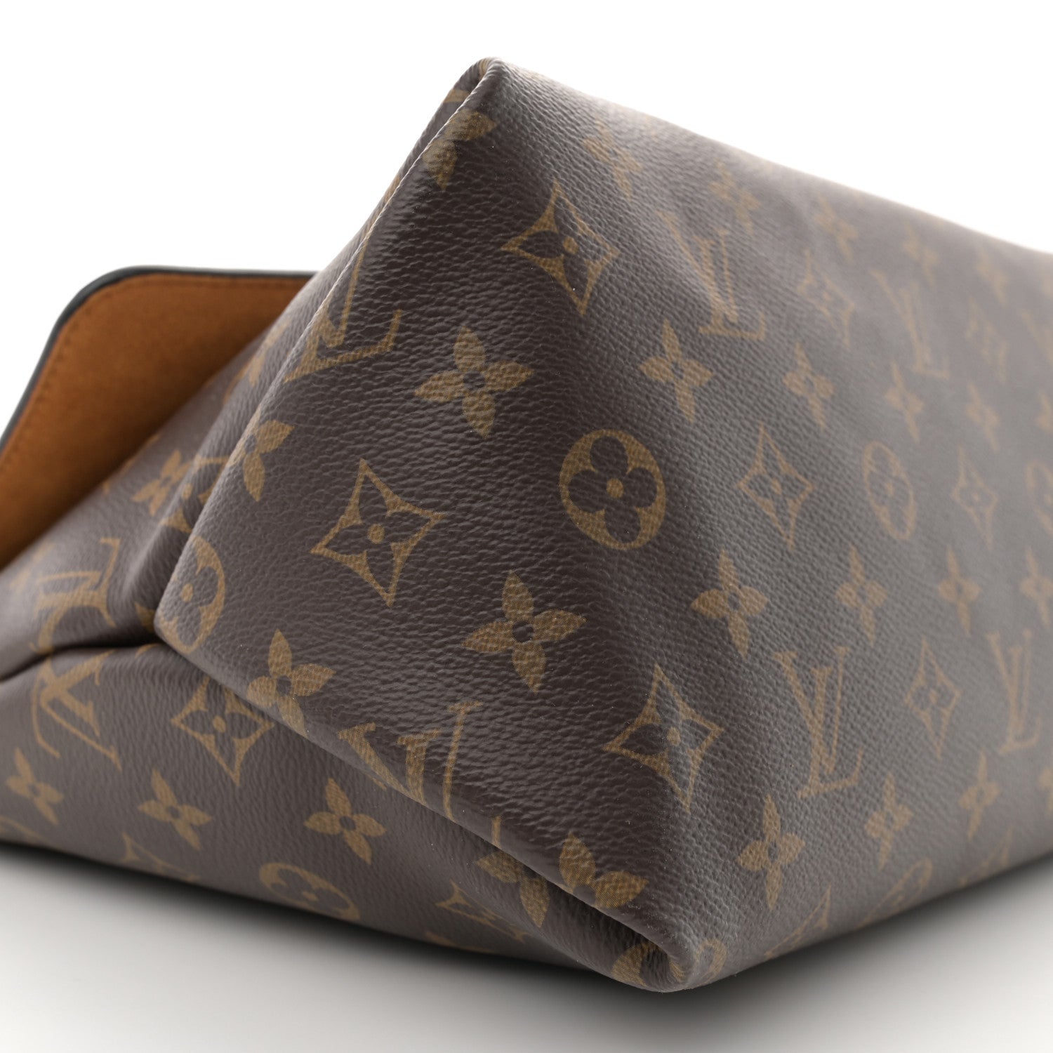 Louis Vuitton Monogram Beaubourg MM Safran Imperial 9 of 12
