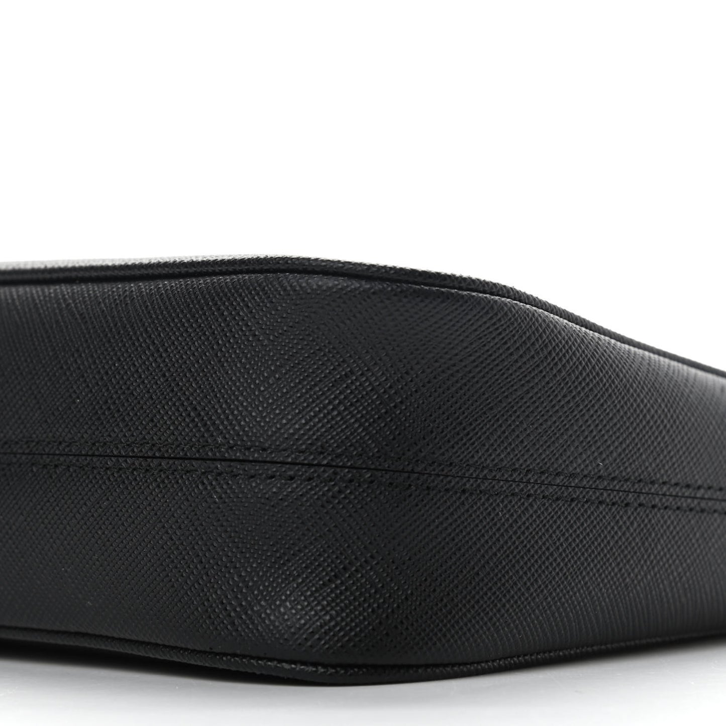 Saffiano Lux Re-Edition 2005 Shoulder Bag Black