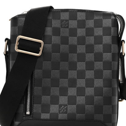 Louis Vuitton Damier Infini Discovery Messenger BB Onyx 7 of 9