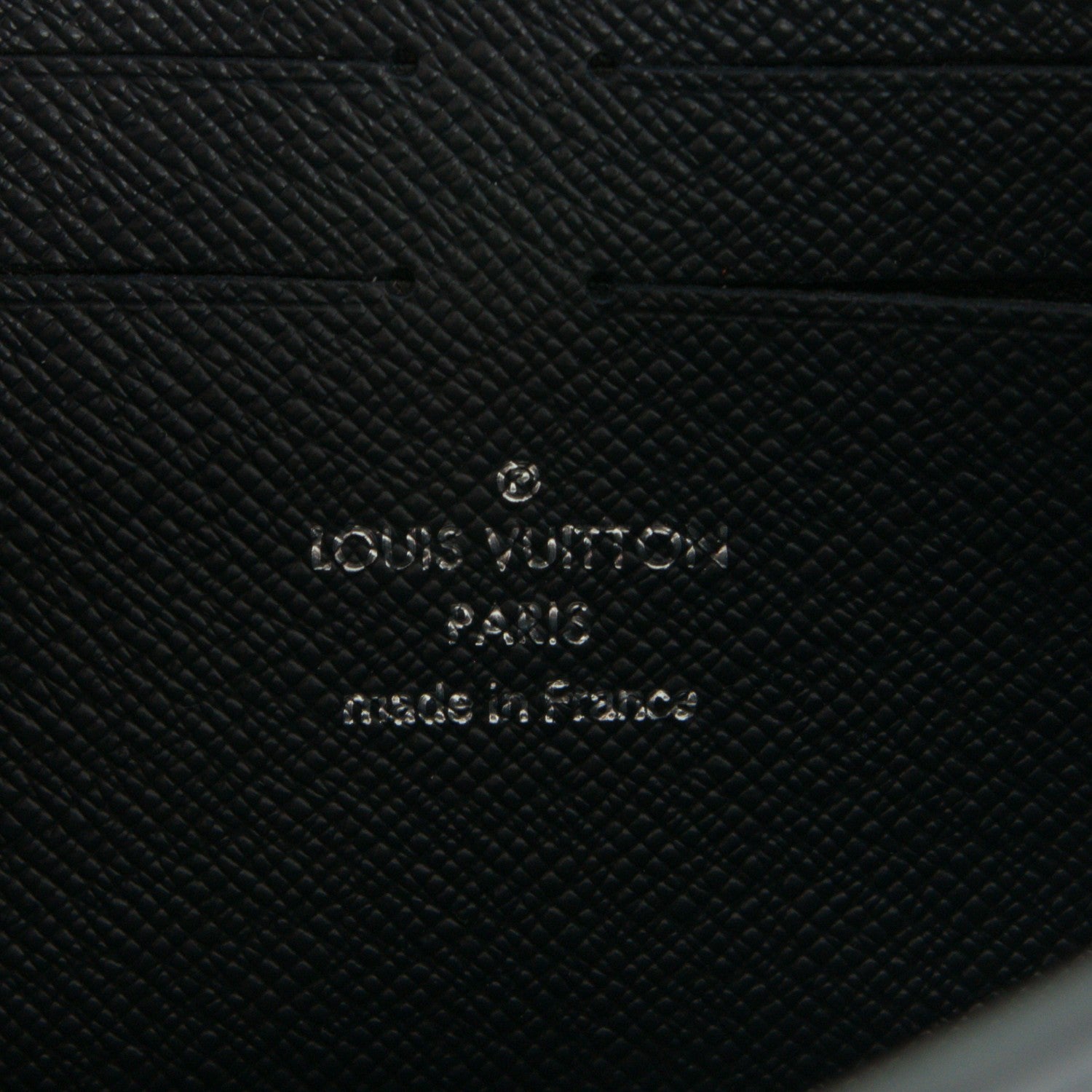 Louis Vuitton Savane Monogram Chapman Lion Pochette Voyage MM Ink 6 of 7