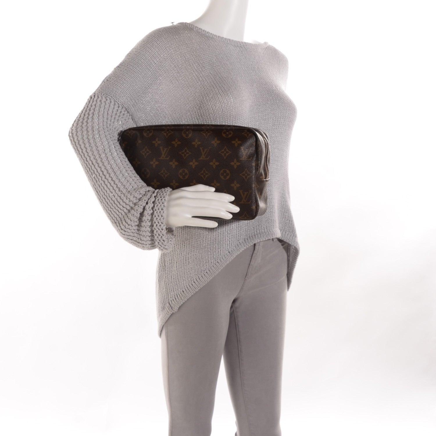 Louis Vuitton Monogram Trousse Toilette 28 2 of 8