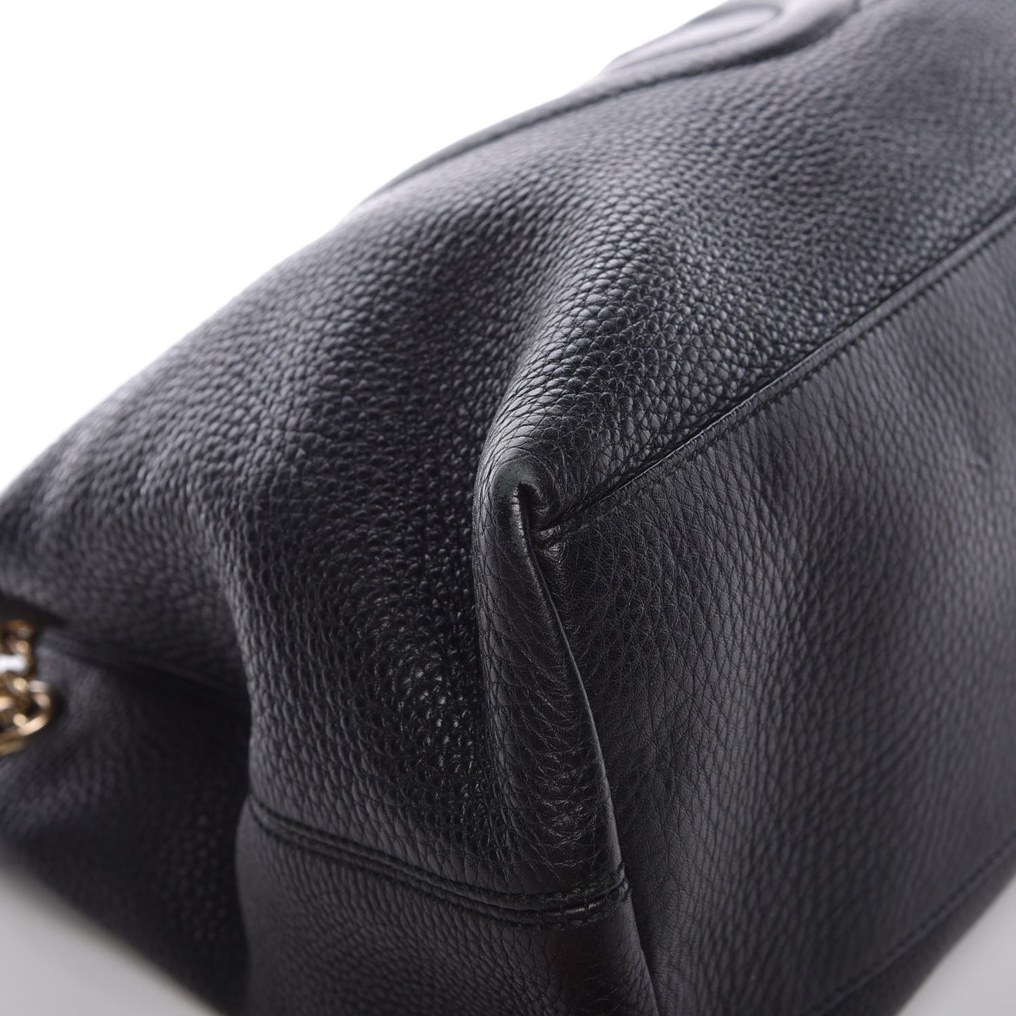 Pebbled Calfskin Medium Soho Chain Shoulder Bag Black