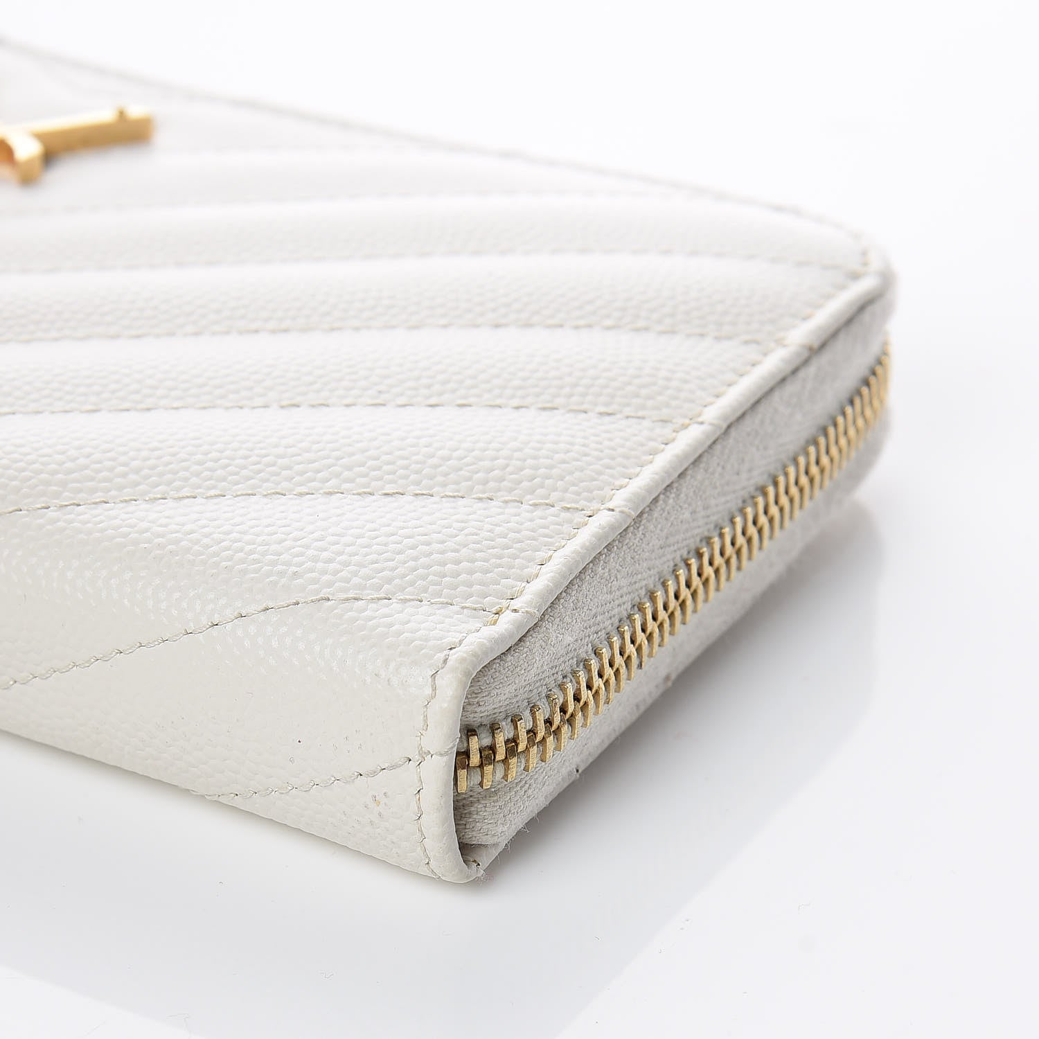 Saint Laurent Grain De Poudre Matelasse Chevron Monogram Zip Around Wallet Porcellana 6 of 10