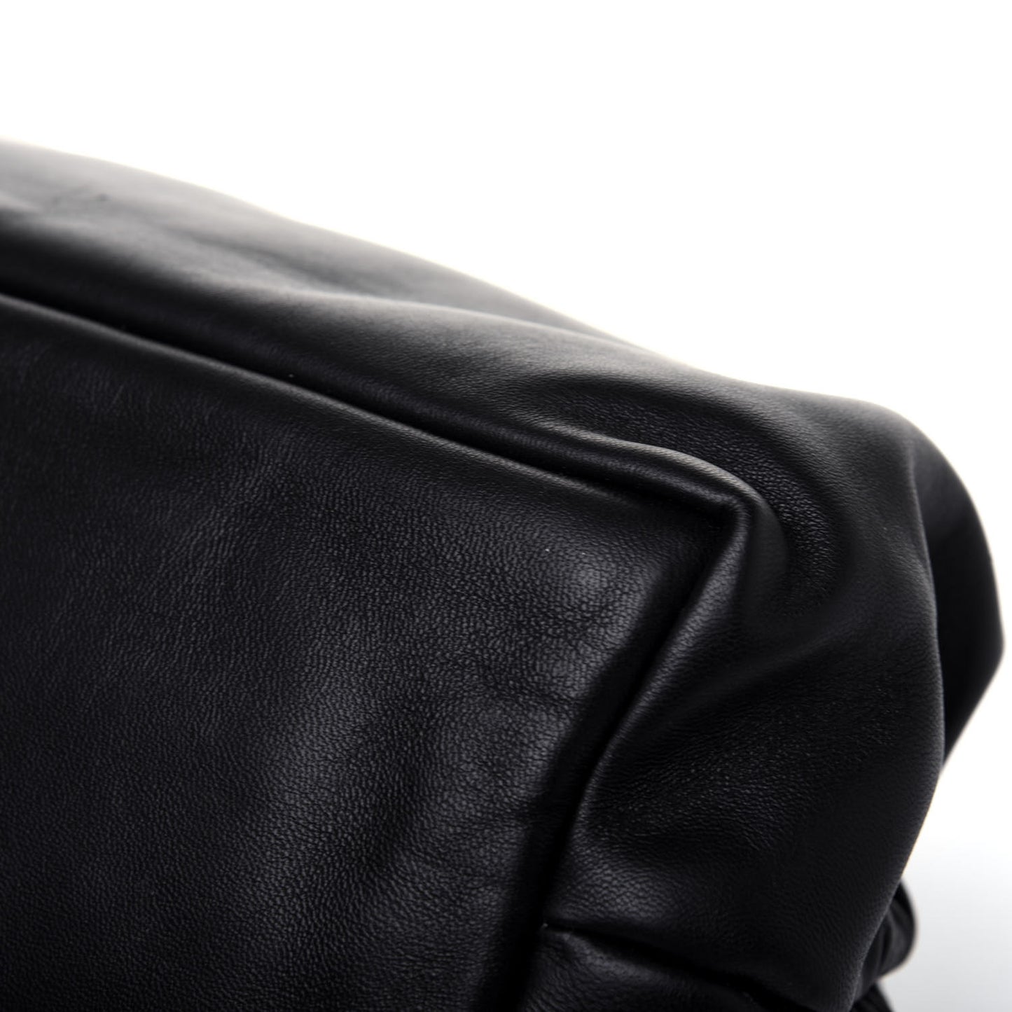 Lambskin Cloud Clutch Black Flamma