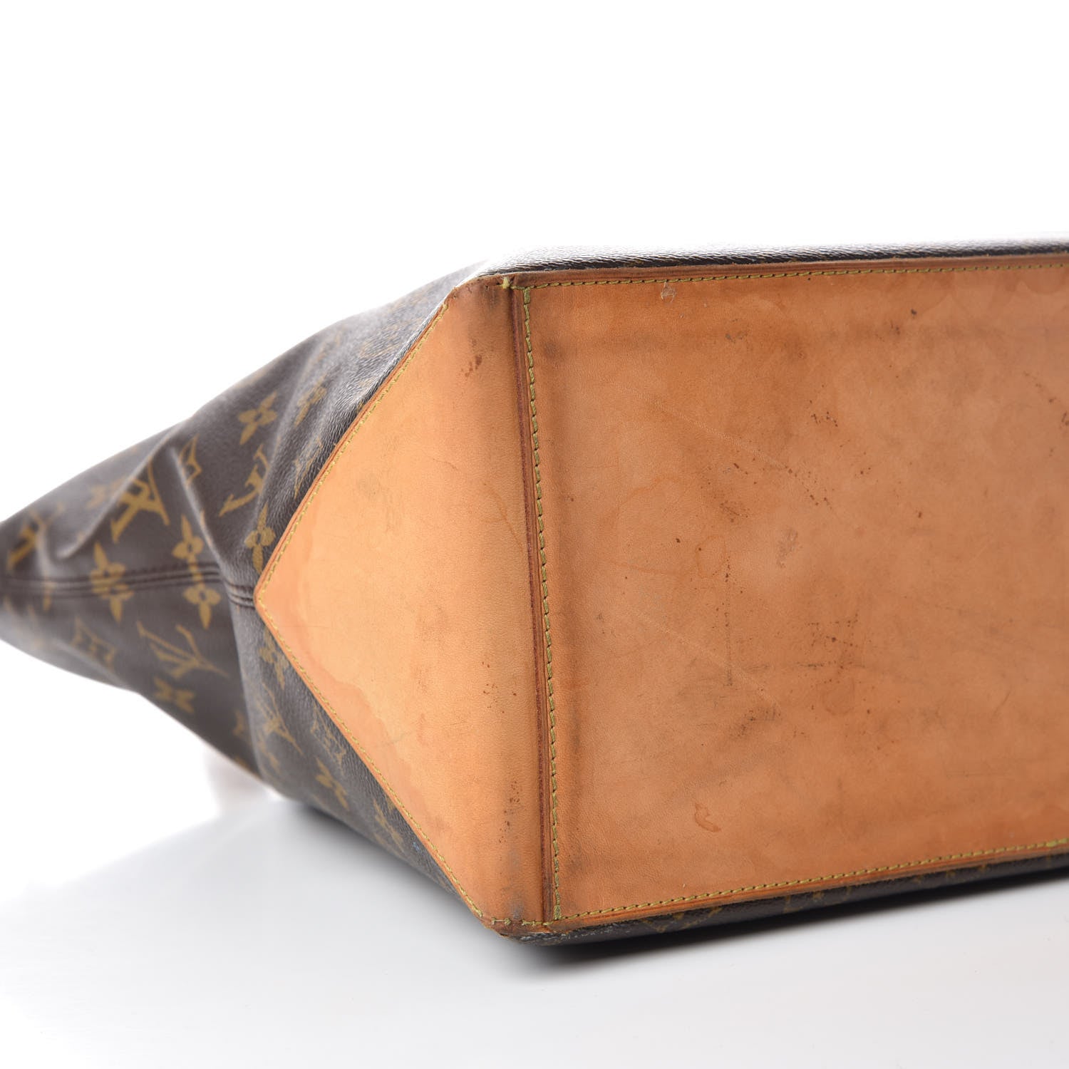 Louis Vuitton Monogram Cabas Mezzo 5 of 22