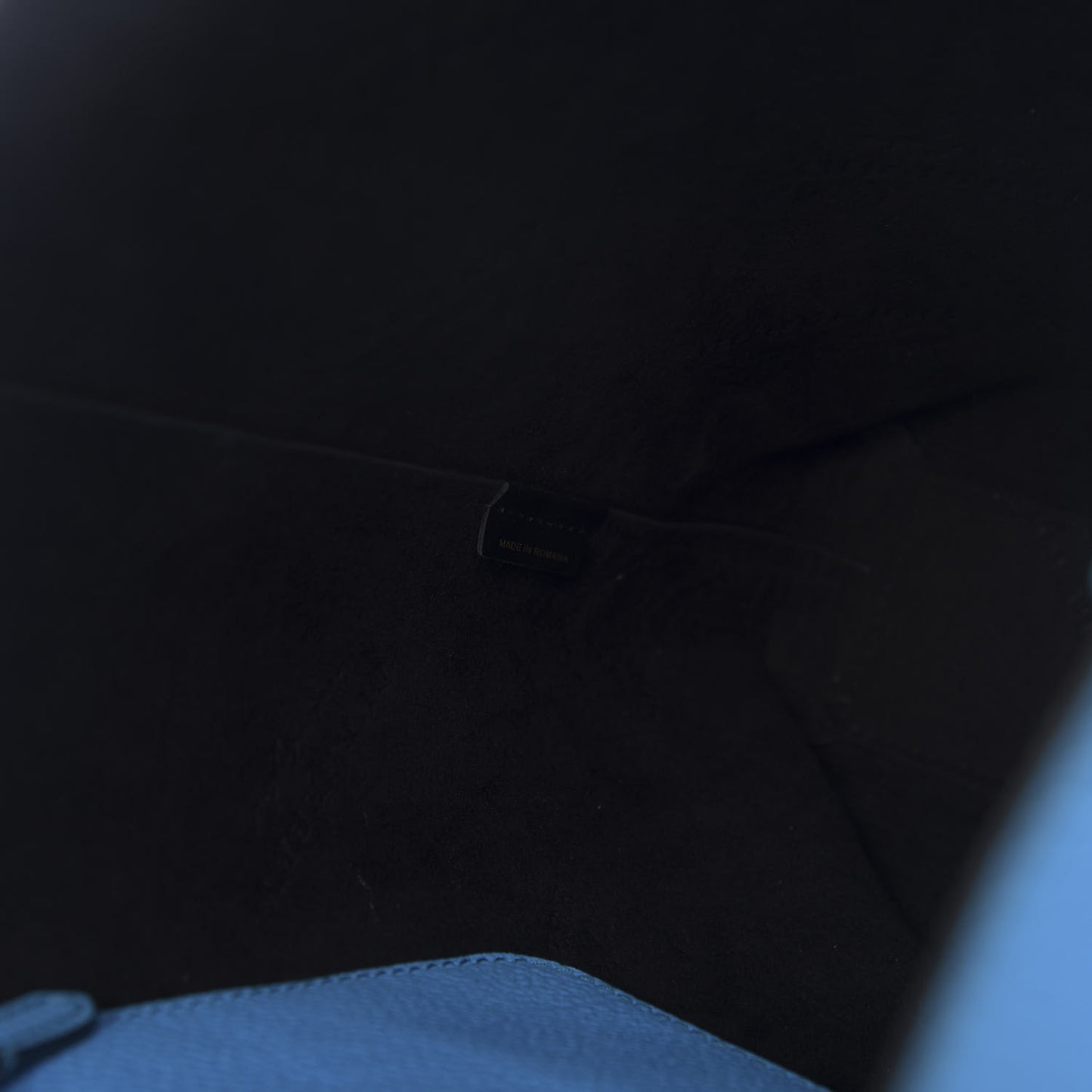 Grainy Calfskin Remington Tote Neon Blue