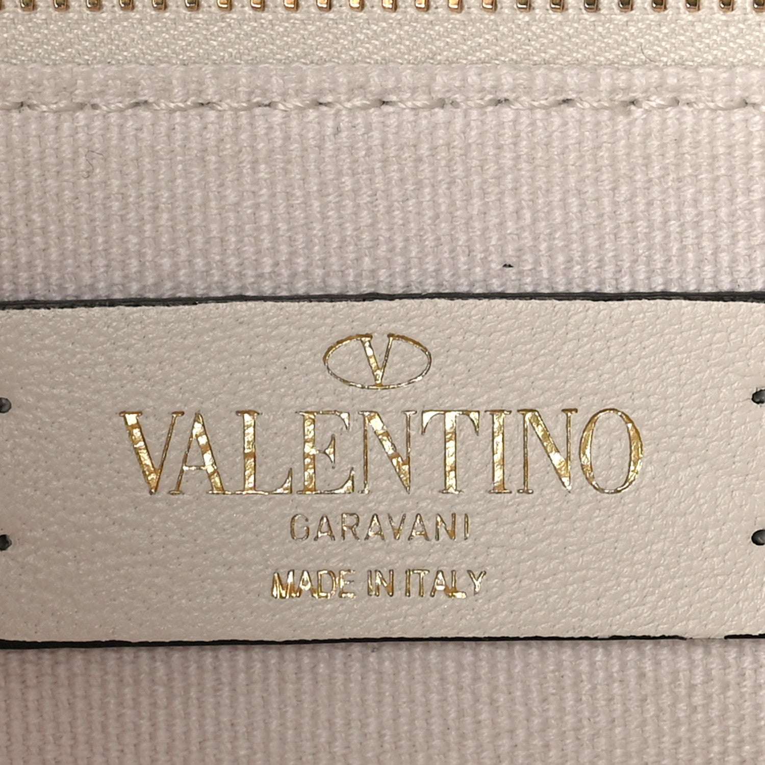 Valentino Garavani Knit Large Roman Stud Shoulder Bag Ecru 6 of 12