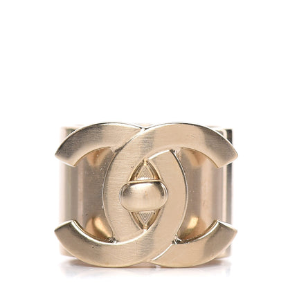 Chanel Metal CC Ring 6.5 Gold 1 of 6