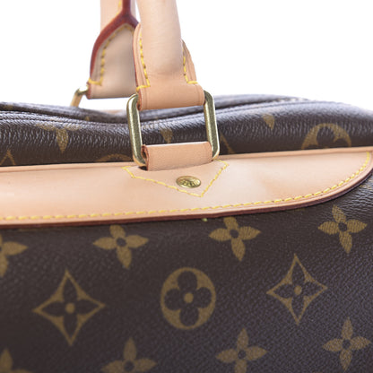 Louis Vuitton Monogram Evasion Sports Bag 8 of 13