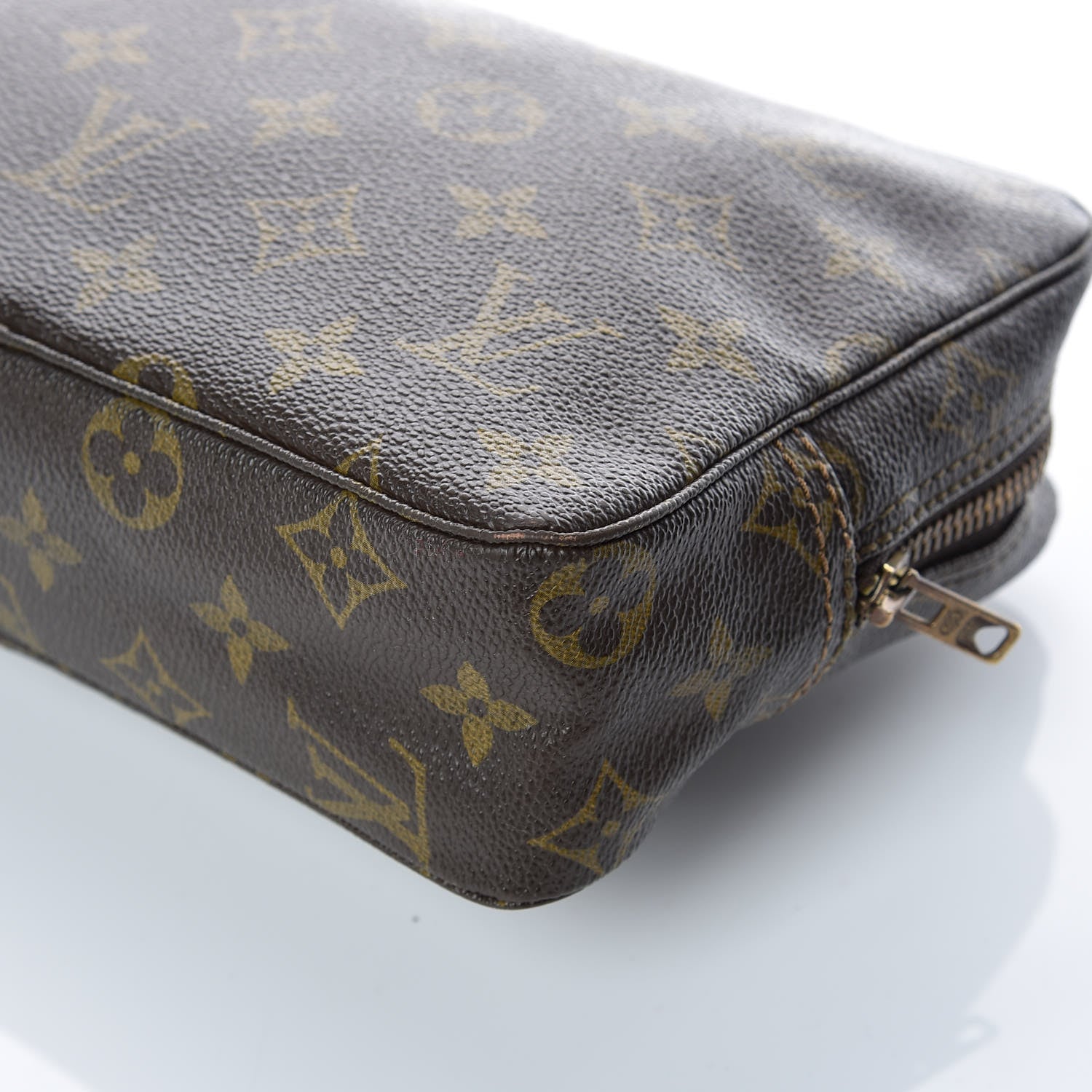 Louis Vuitton Monogram Trousse Toilette 23 13 of 15