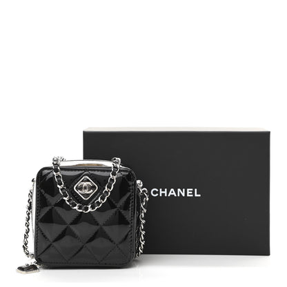 Chanel Patent Quilted Clutch With Chain Black 11 of 11