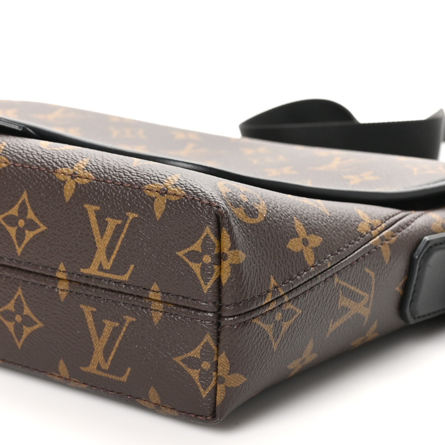 Monogram Macassar Magnetic Messenger