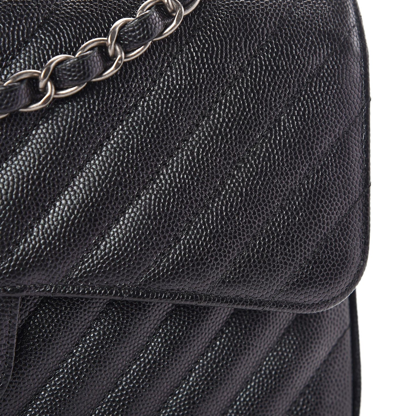 Caviar Chevron Quilted Medium Double Flap Black