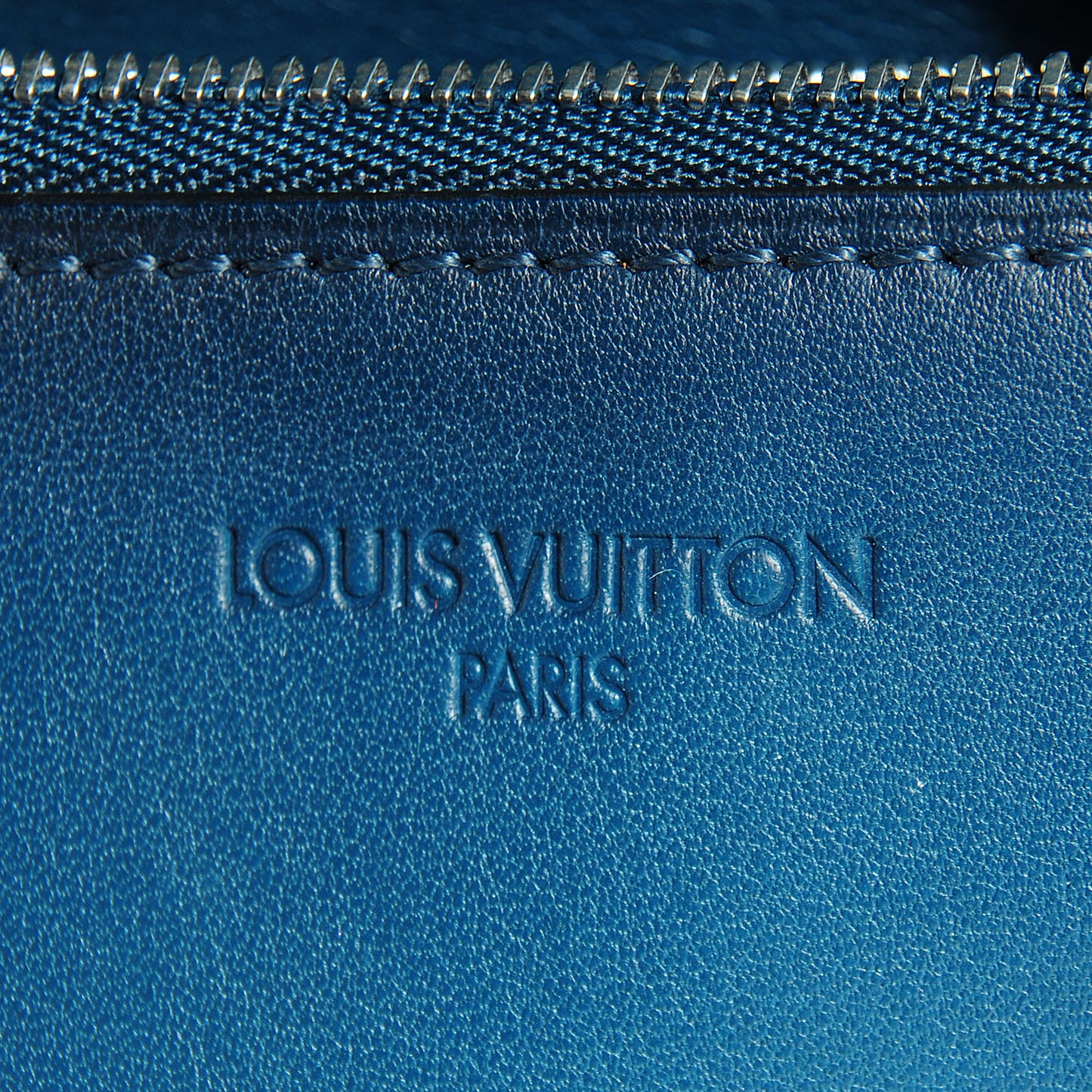 Smooth Calfskin NN14 Cuir Nuance GM Blue