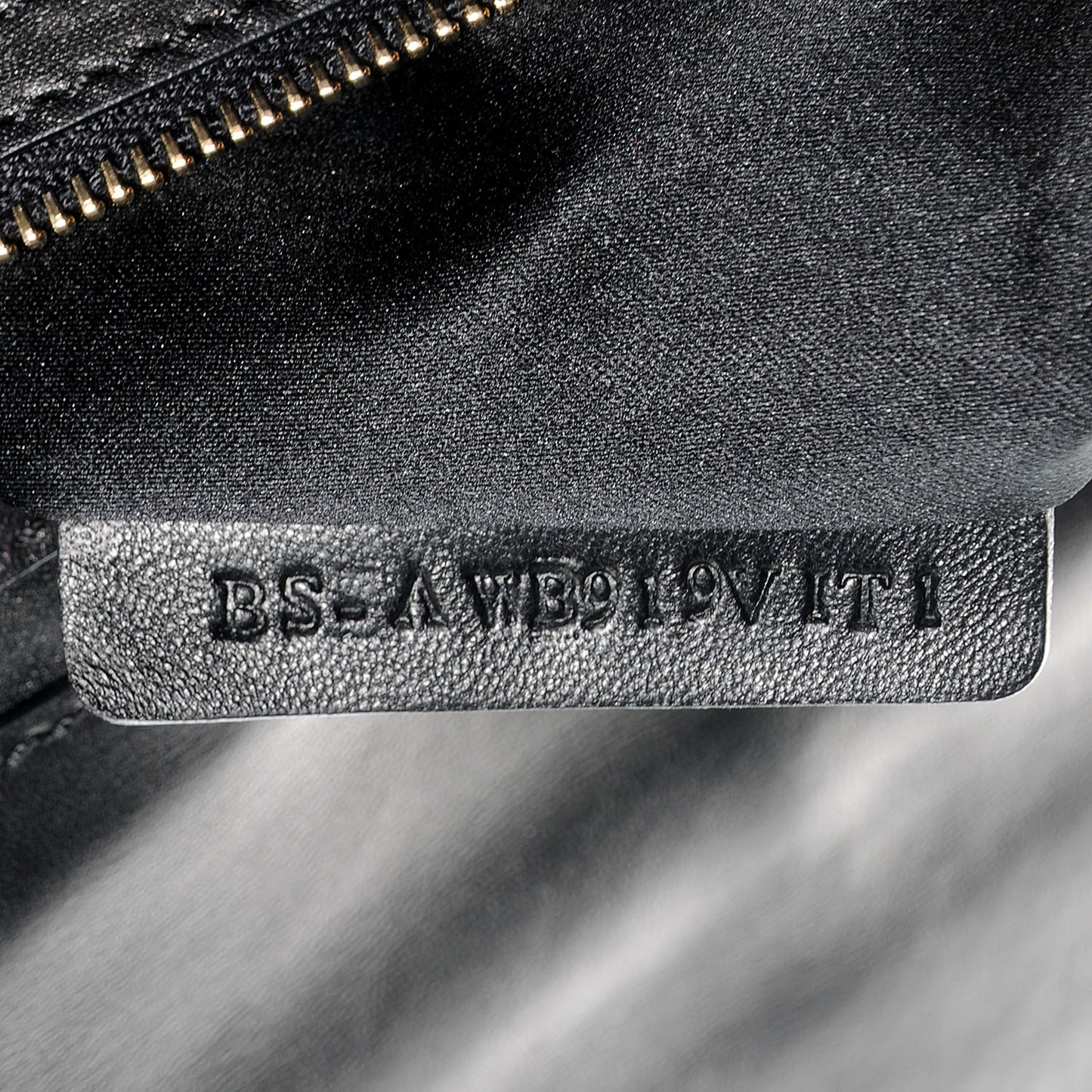 Leather Rockstud Top Handle Tote Black