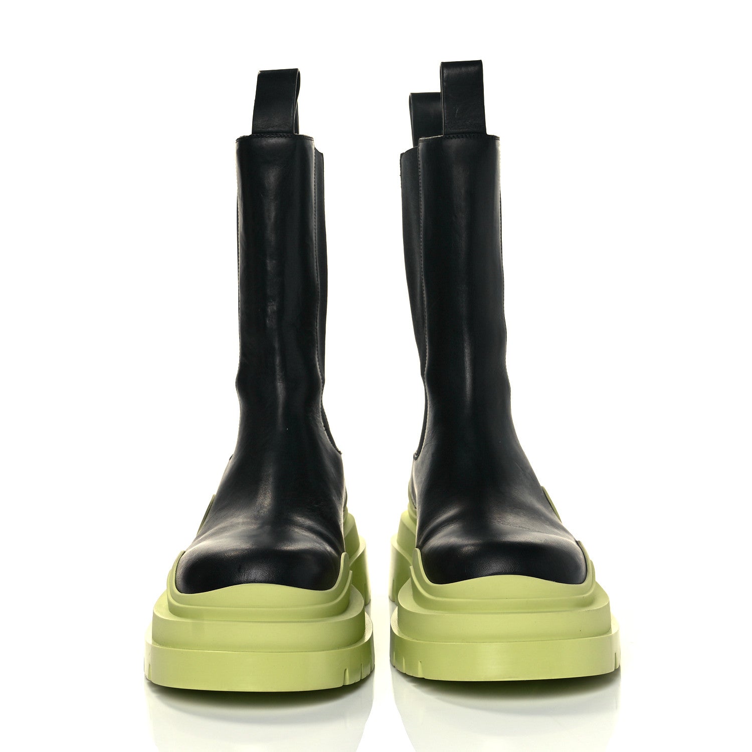 Bottega Veneta Calfskin The Tire Chelsea Boots 39 Black Seagrass 2 of 7