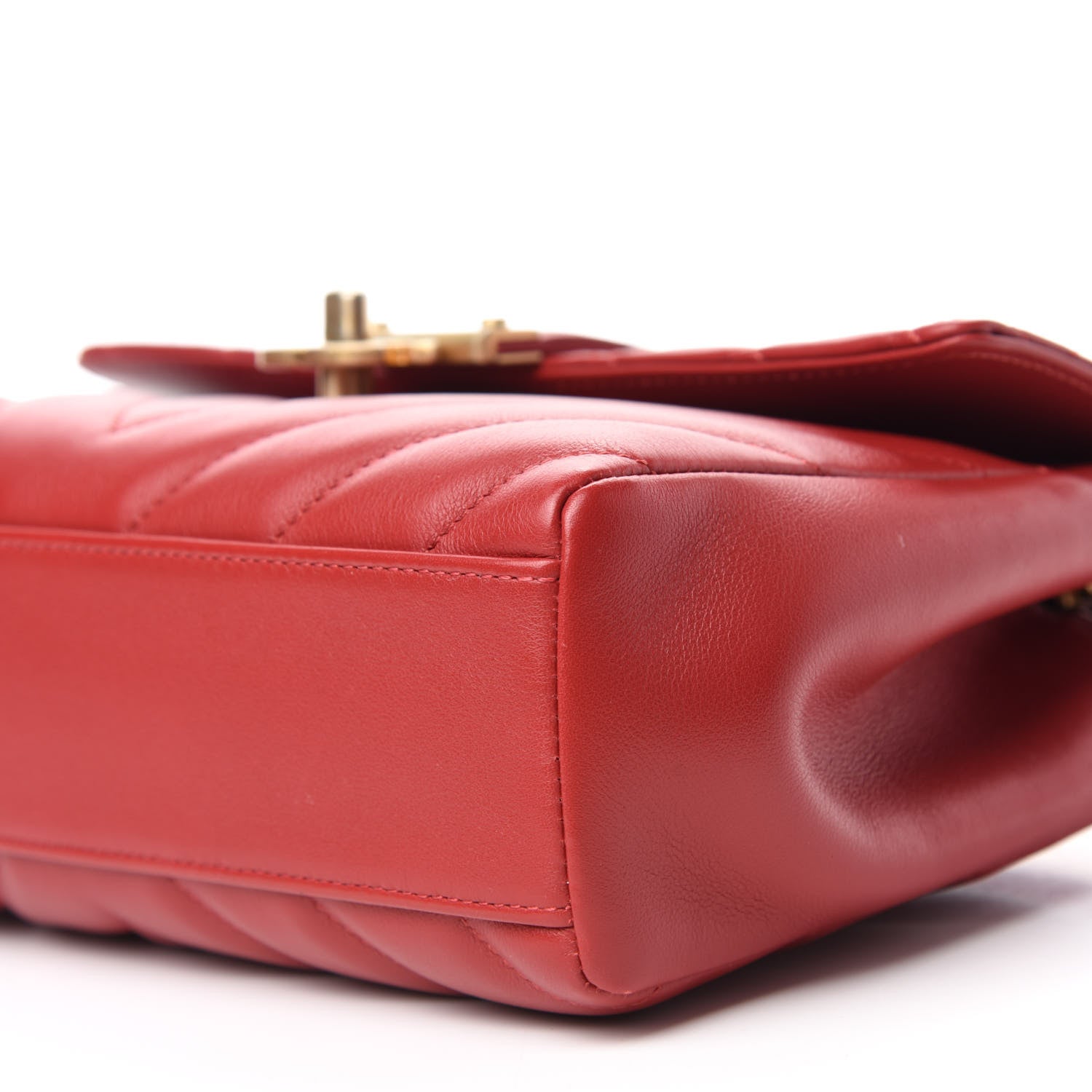 Chanel Calfskin Quilted Chevron In The City Bag Red 7 of 11