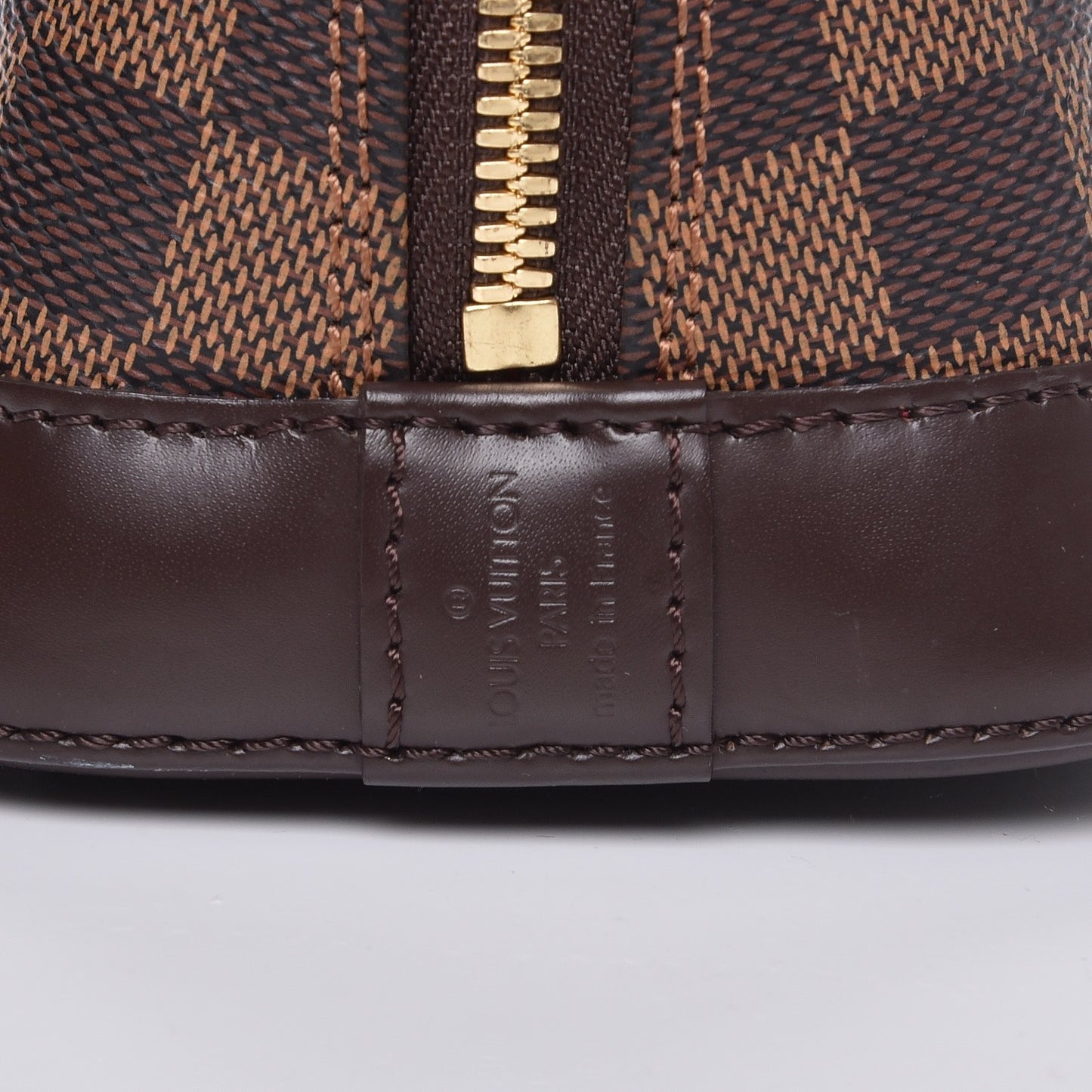 Damier Ebene Alma BB