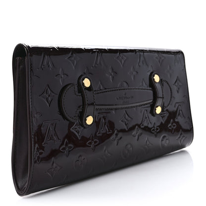 Louis Vuitton Vernis Robertson Clutch Amarante 2 of 8