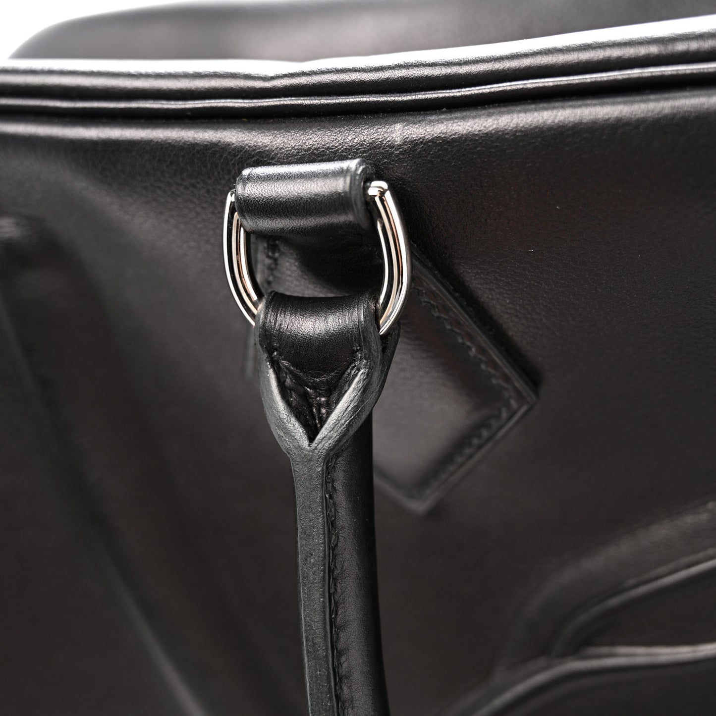 Evergrain Dr. No Plume 40 Black