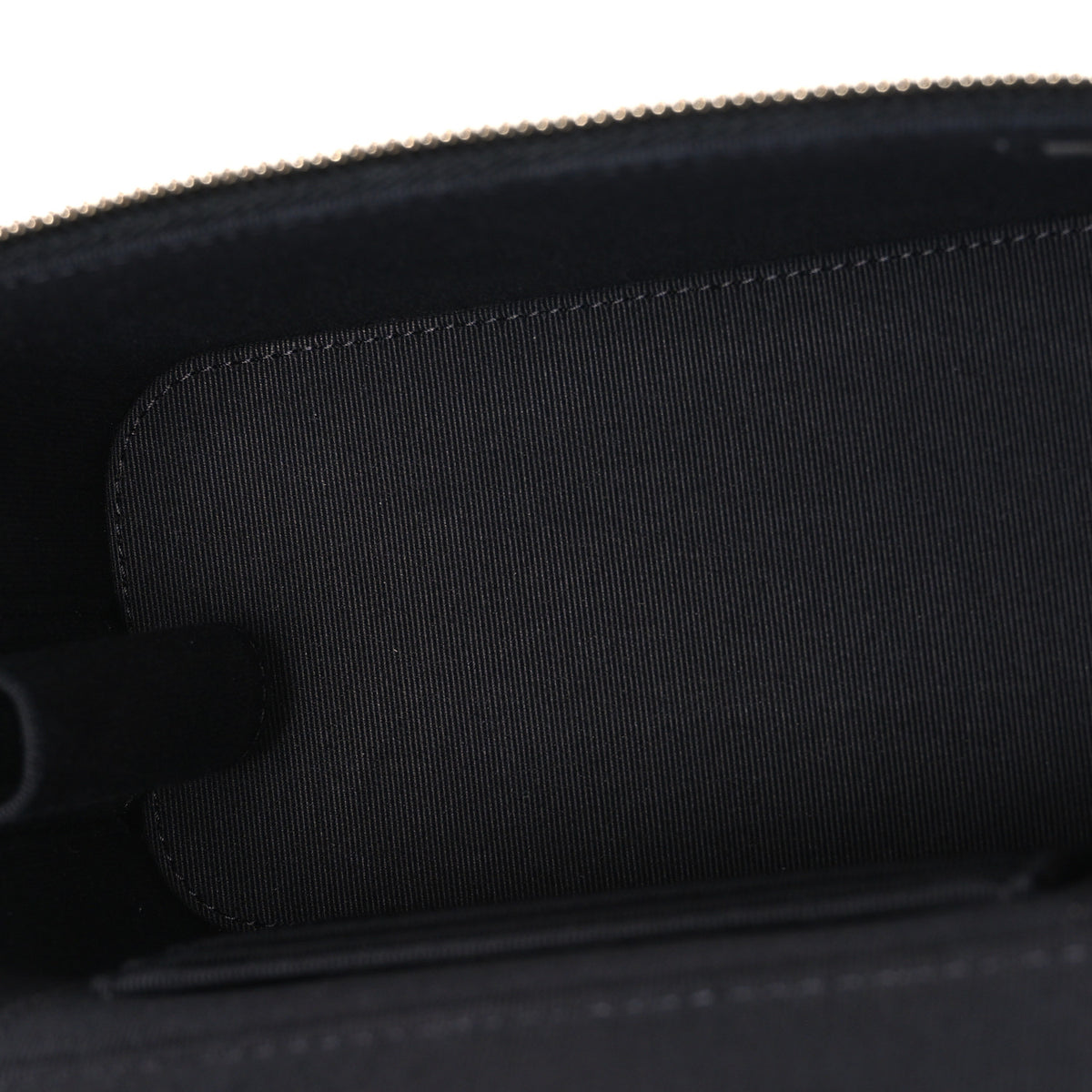 Lambskin Quilted Small Top Handle Vanity Case With Chain Black