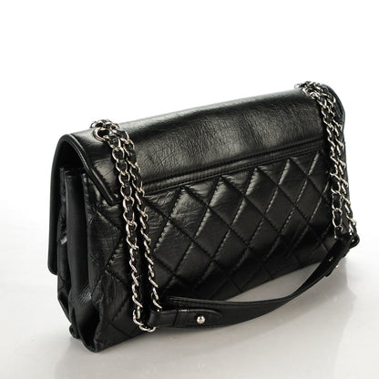 Chanel Distressed Calfskin Hamptons Accordion Flap Black 3 of 8