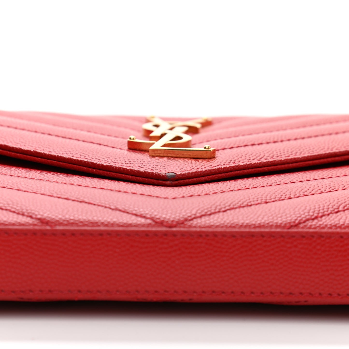 Grain De Poudre Matelasse Chevron Monogram Chain Wallet Red