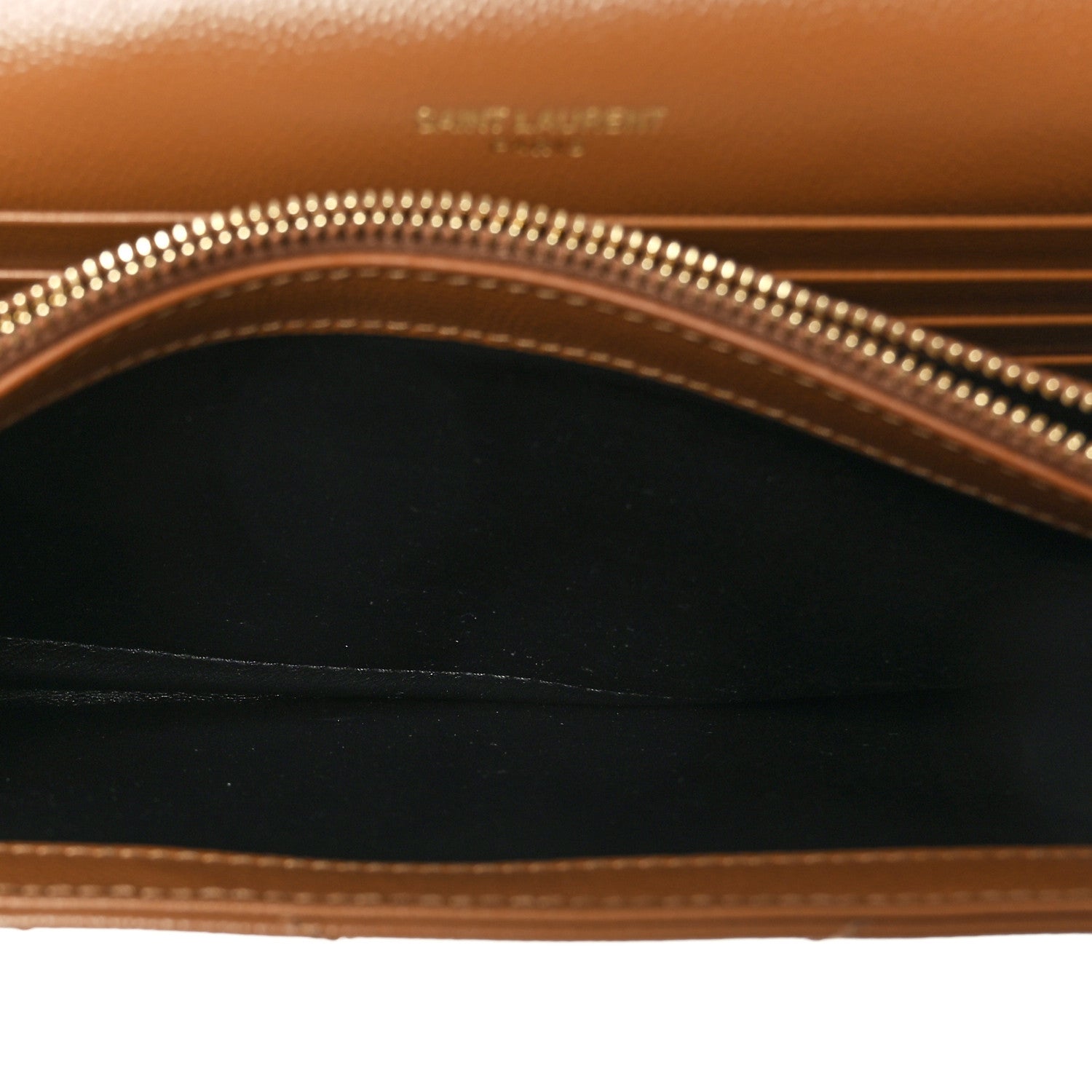 Saint Laurent Grain De Poudre Matelasse Monogram Chain Wallet Dark Natural 5 of 8