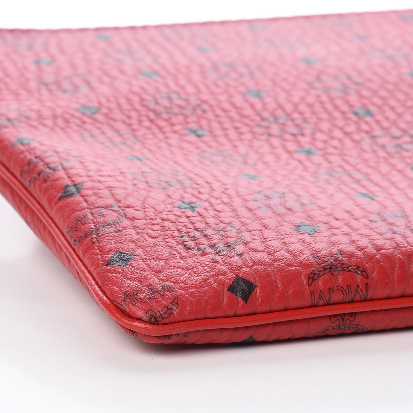 Visetos Medium Crossbody Pouch Ruby Red