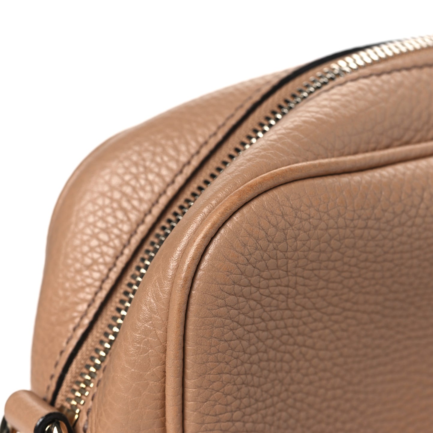 Pebbled Calfskin Small Soho Disco Bag Camelia