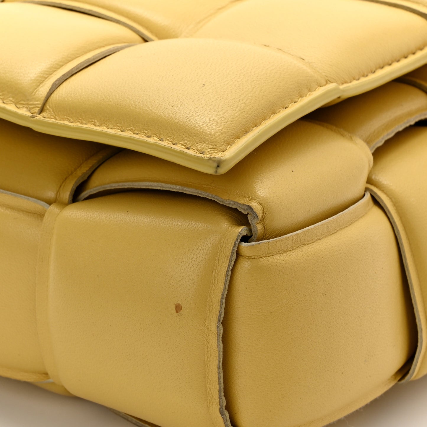 Lambskin Maxi Intreccio Padded Chain Cassette Crossbody Bag Corn
