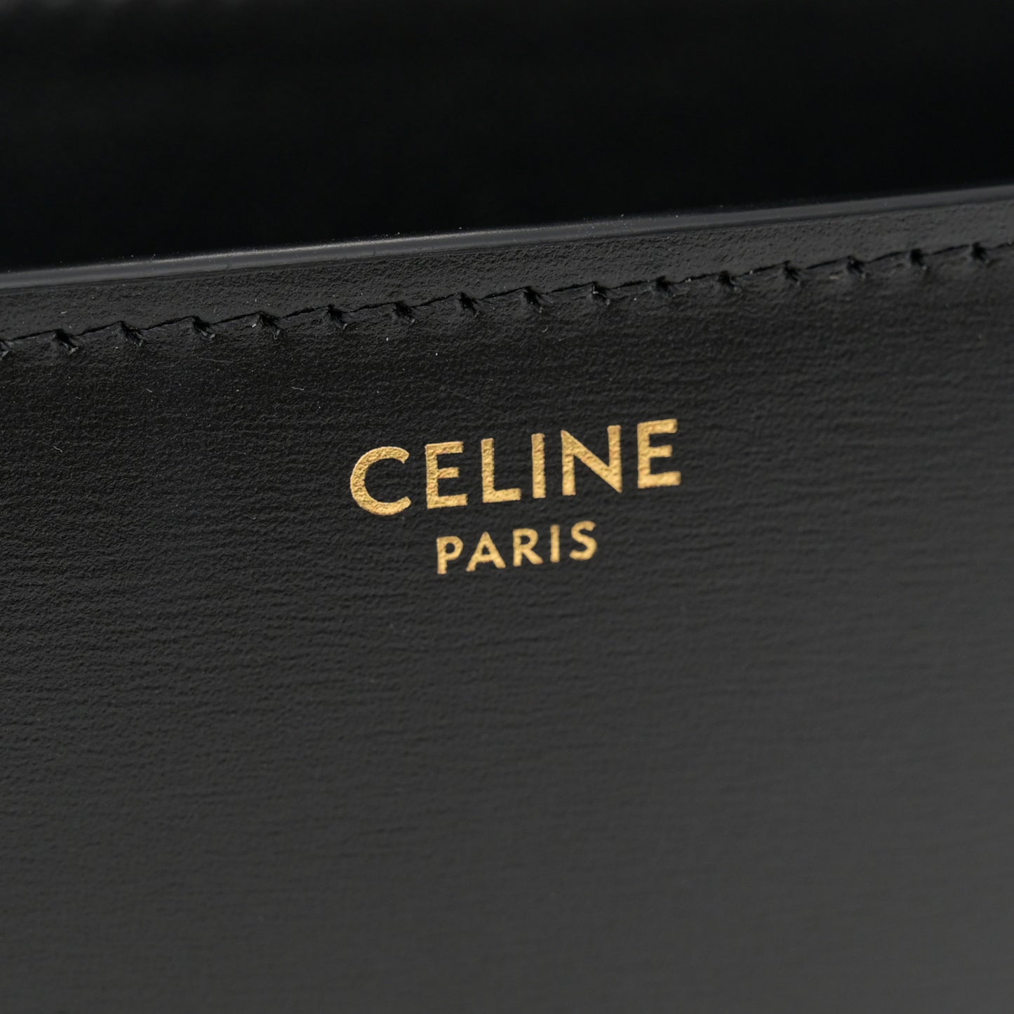 Box Calfskin Medium Classic Box Flap Bag Black