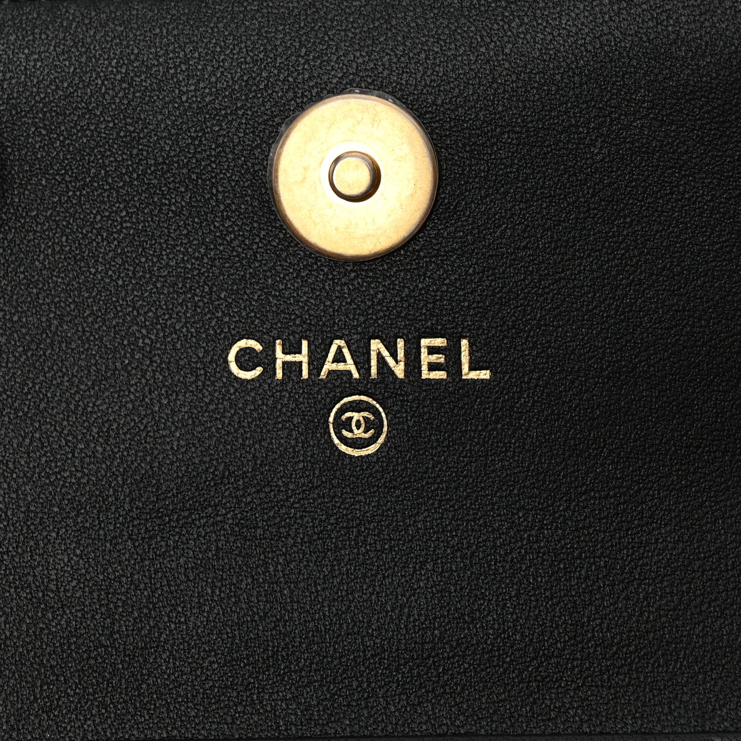 Lambskin Quilted Pearl Crush Clutch With Chain Black