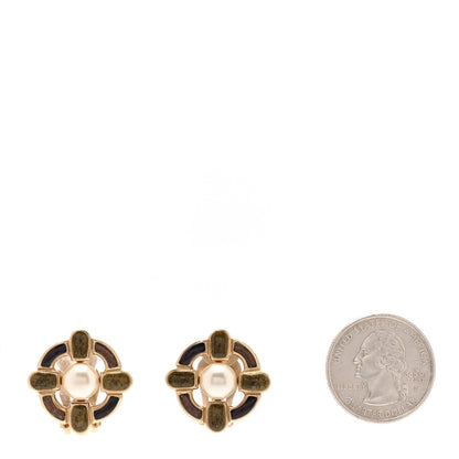 Chanel Pearl Gripoix Clip On Earrings Gold 2 of 4