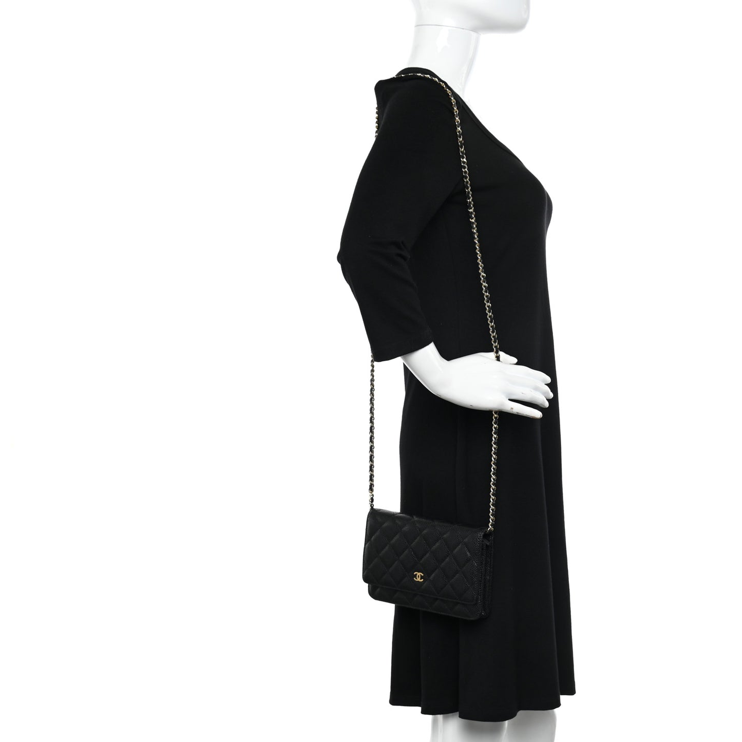 Caviar Quilted Wallet on Chain WOC Black