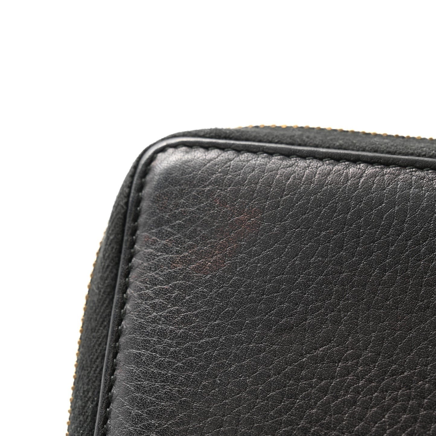 Pebbled Calfskin Medium Soho Zip Around Wallet Black