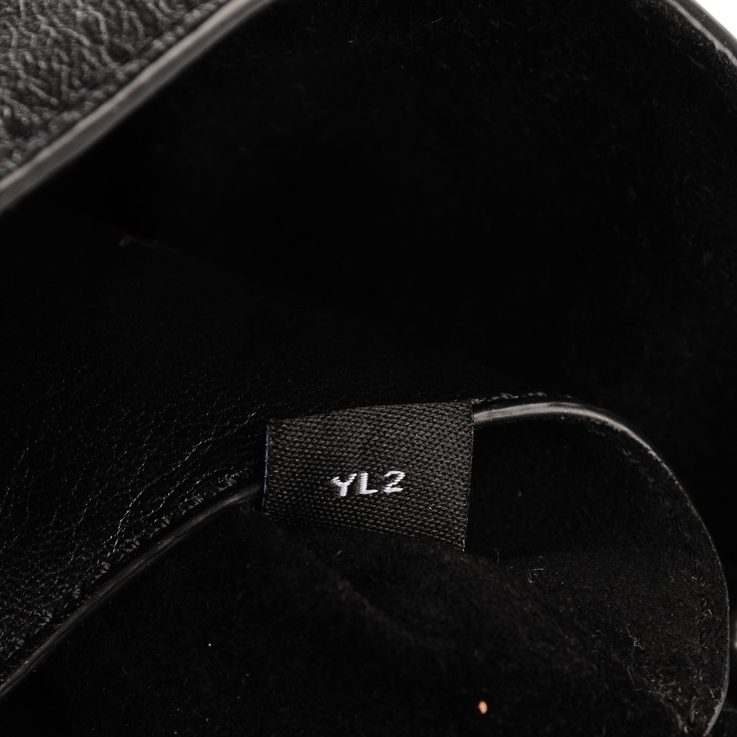 Glossy Goatskin Mini Lily Black