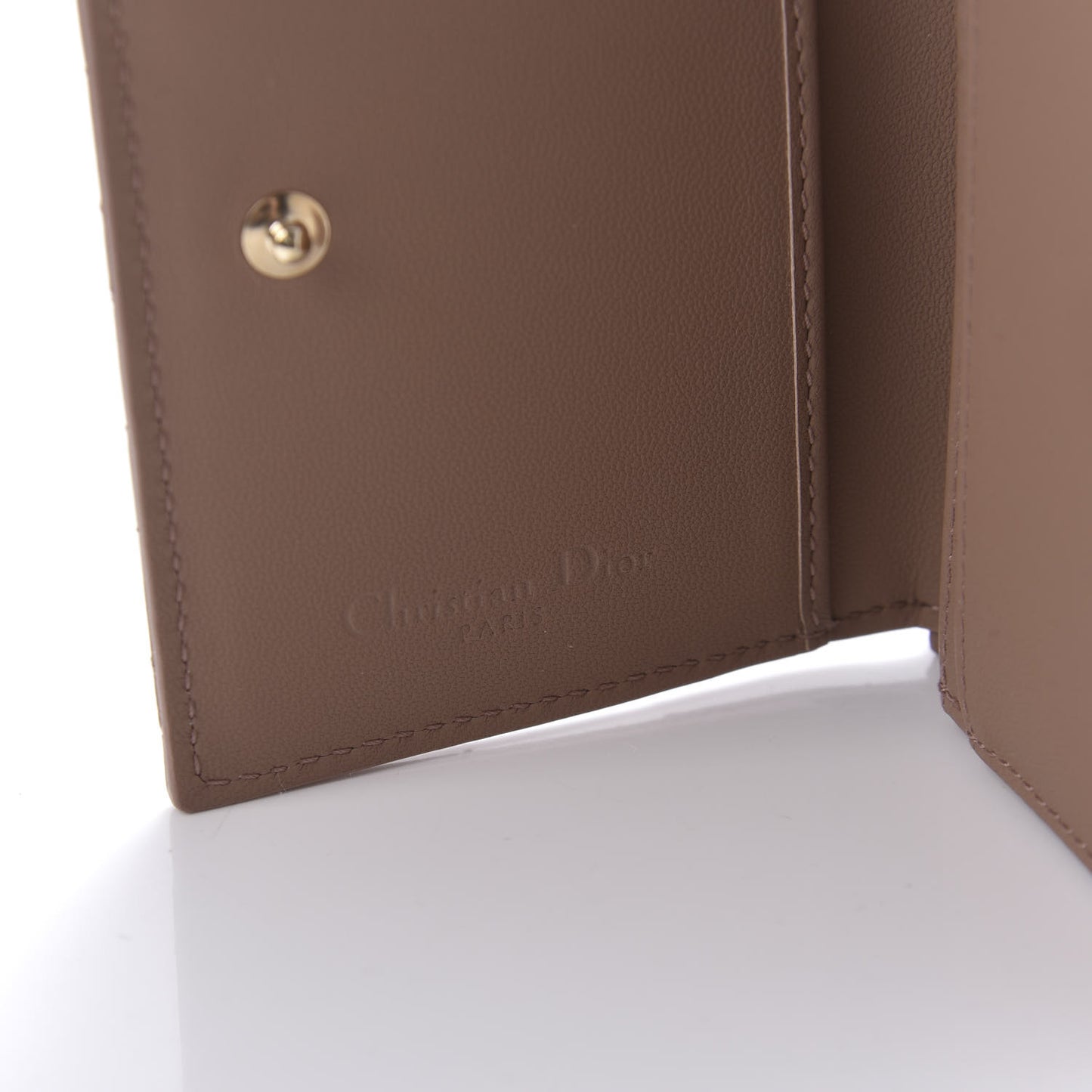 Ultra Matte Calfskin Cannage Small Lady Dior Flap Card Holder Fard
