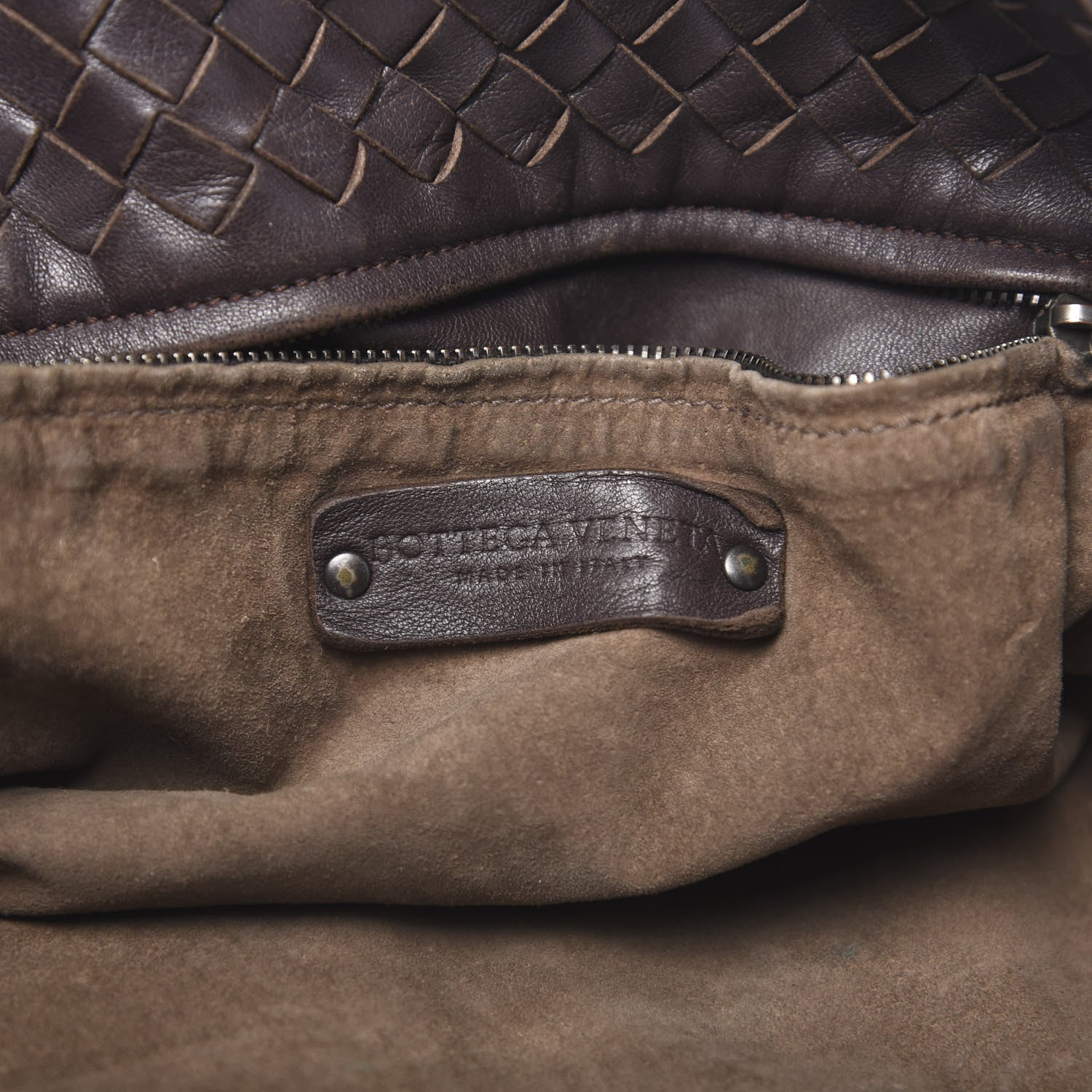 Bottega Veneta Nappa Intrecciato Medium Garda Bag Ebano 6 of 14