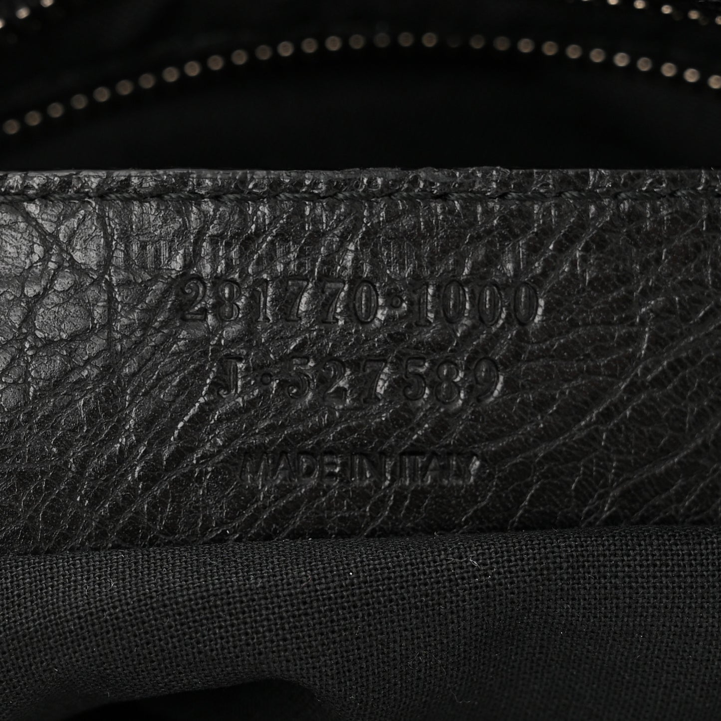 Agneau Giant 12 Silver Hardware City Black