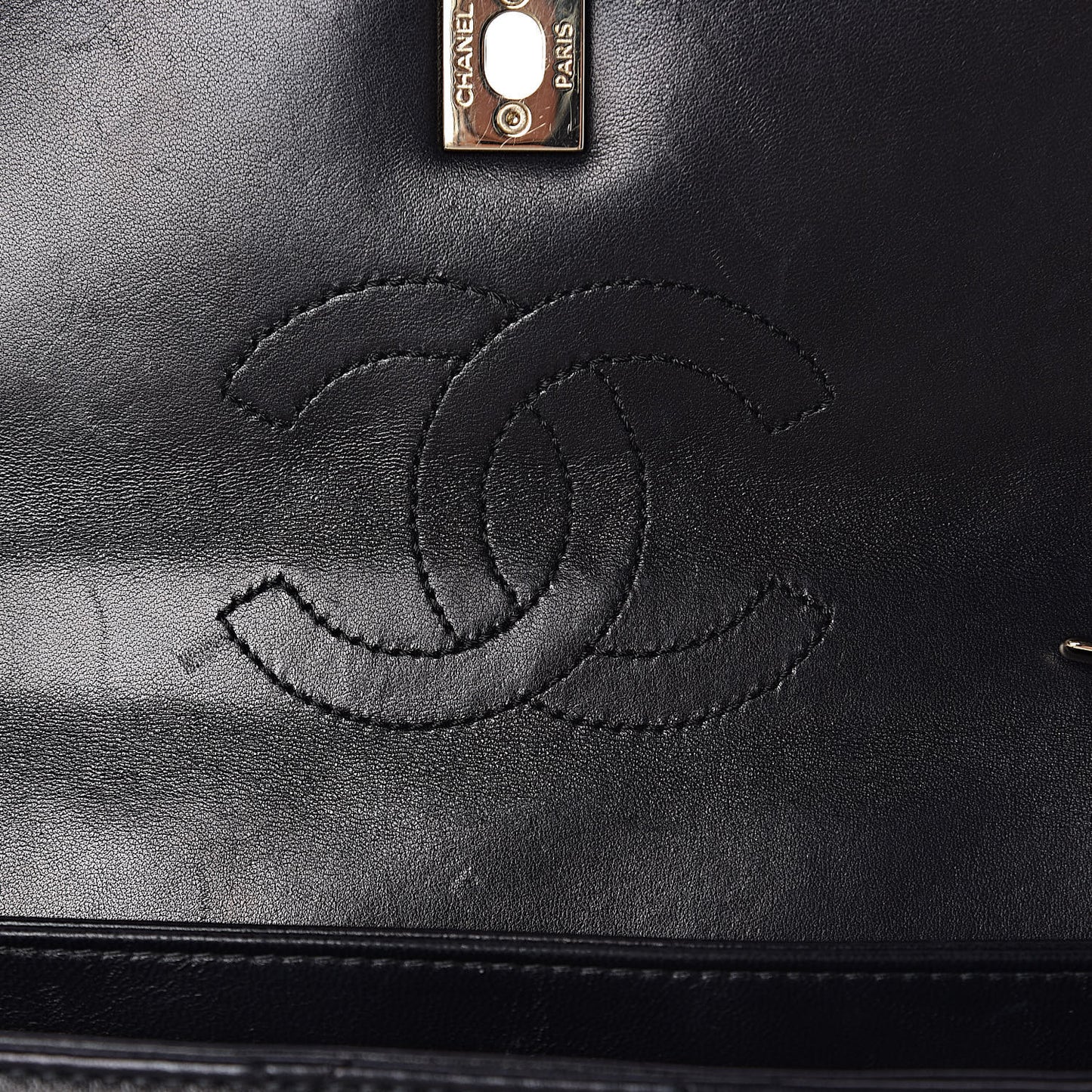 Lambskin Quilted Medium Trendy CC Flap Black