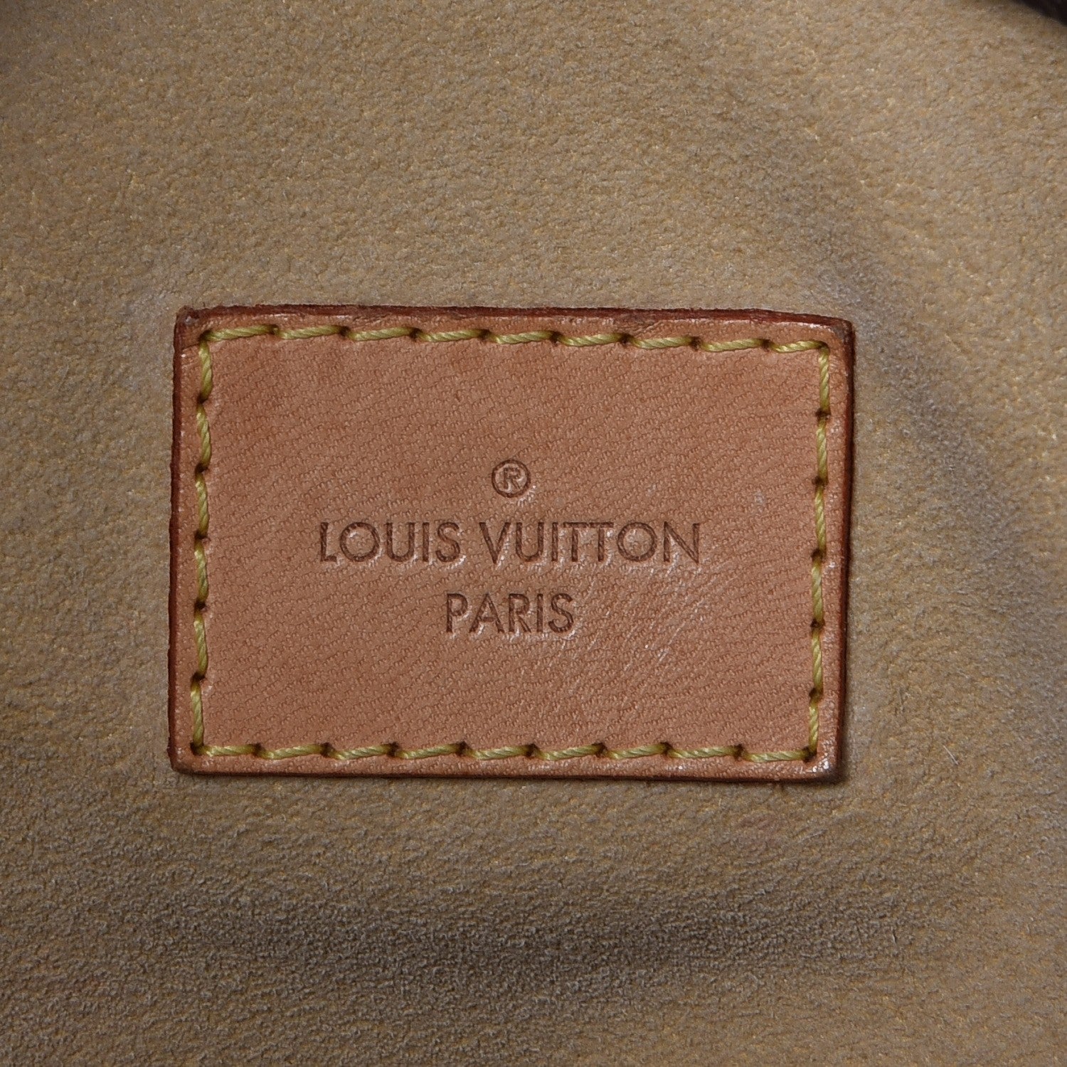 Louis Vuitton Monogram Artsy MM 6 of 8