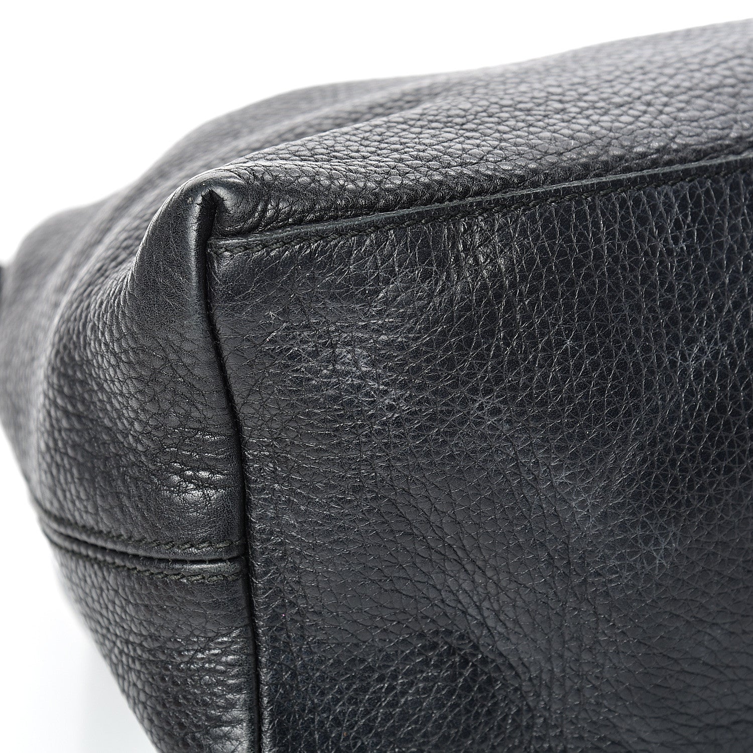 Gucci Pebbled Calfskin Medium Soho Chain Shoulder Bag Black 20 of 29
