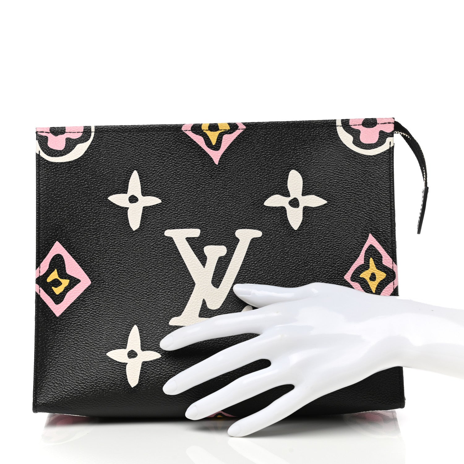 Louis Vuitton Monogram Giant Wild At Heart Toiletry Pouch 26 Black 2 of 8