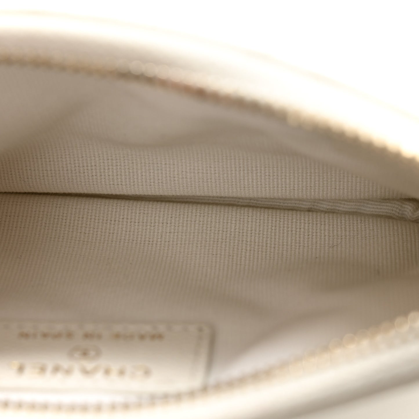 Caviar Quilted Small Cosmetic Case White