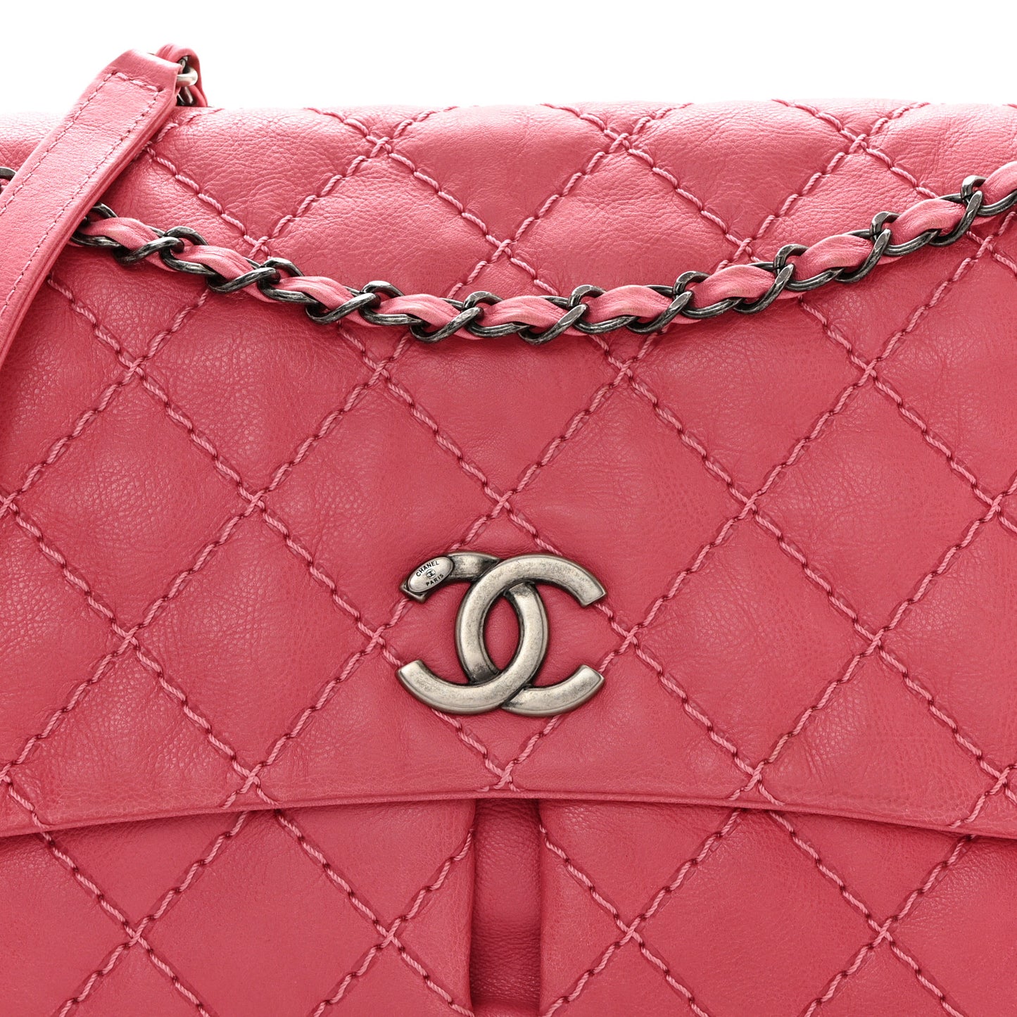 Grained Calfskin Medium Natural Beauty Flap Pink