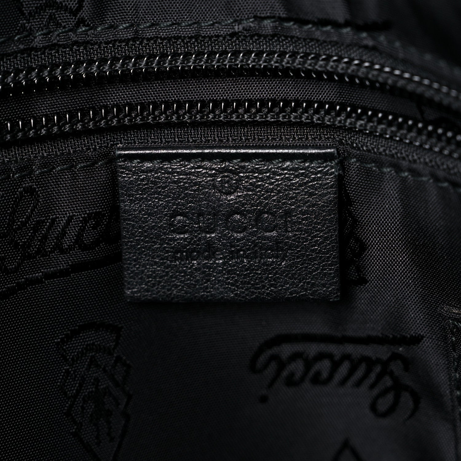 Gucci Guccissima Medium Flat Messenger Bag Black 6 of 12
