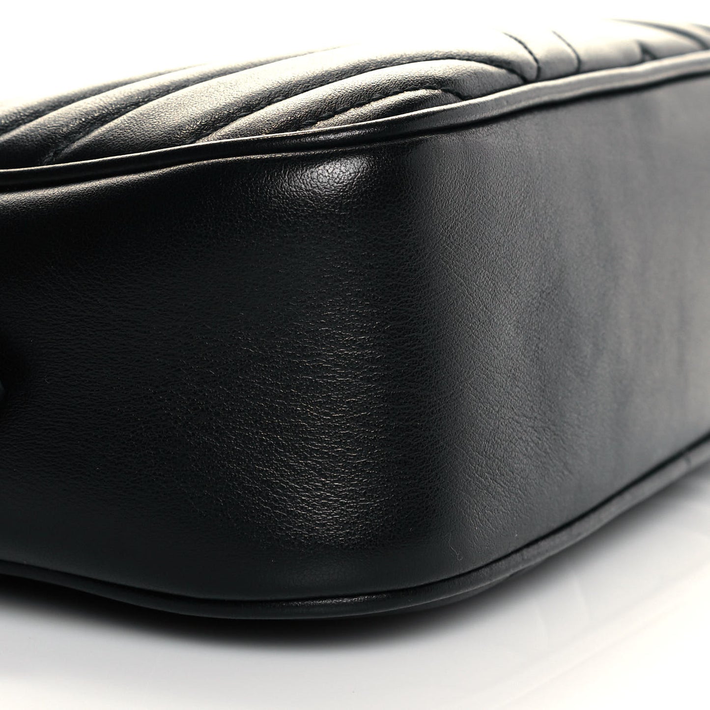 Calfskin Matelasse Small GG Marmont Chain Shoulder Bag Black