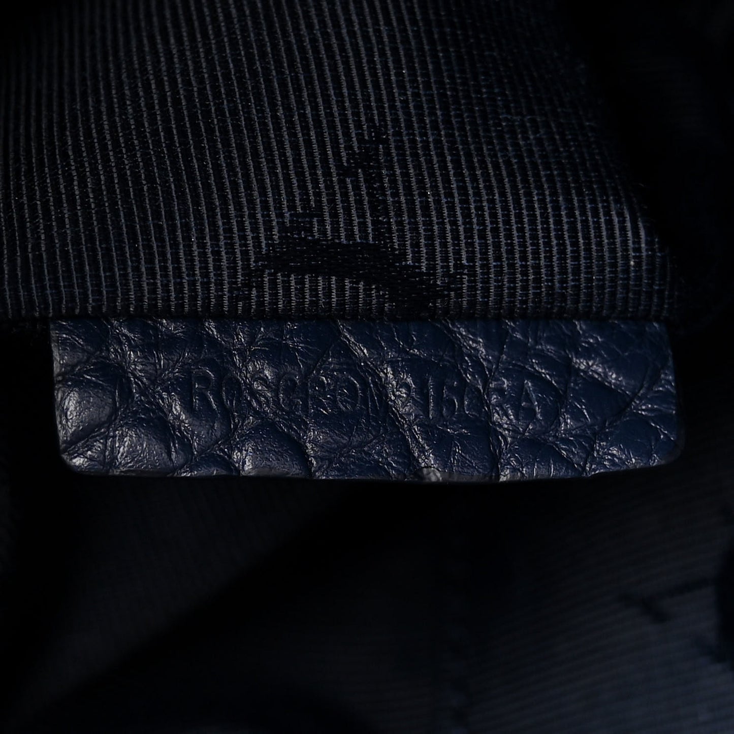 Heritage Grain Check Embossed Medium Dewsbury Tote Blue Carbon