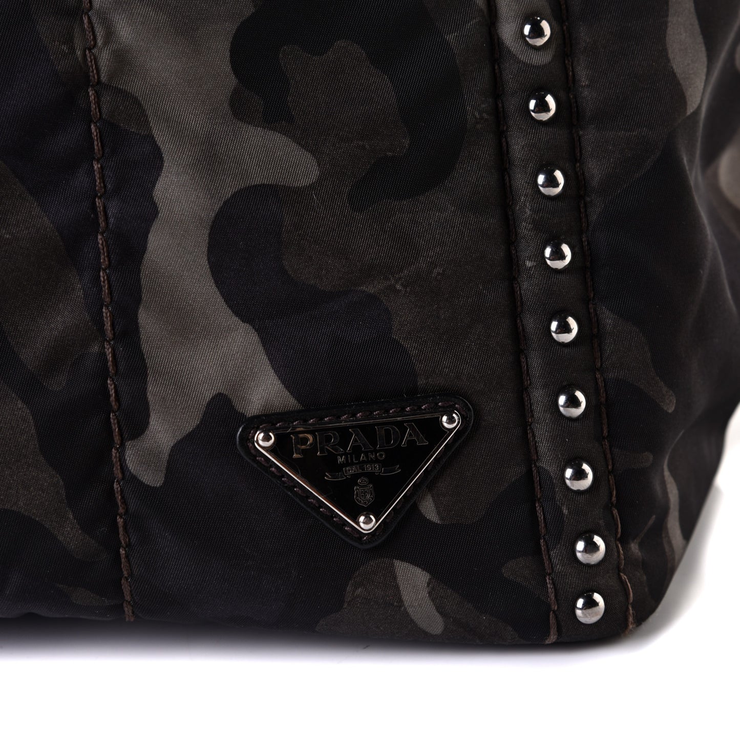 Tessuto Nylon Studded Camouflage Tote Fumo